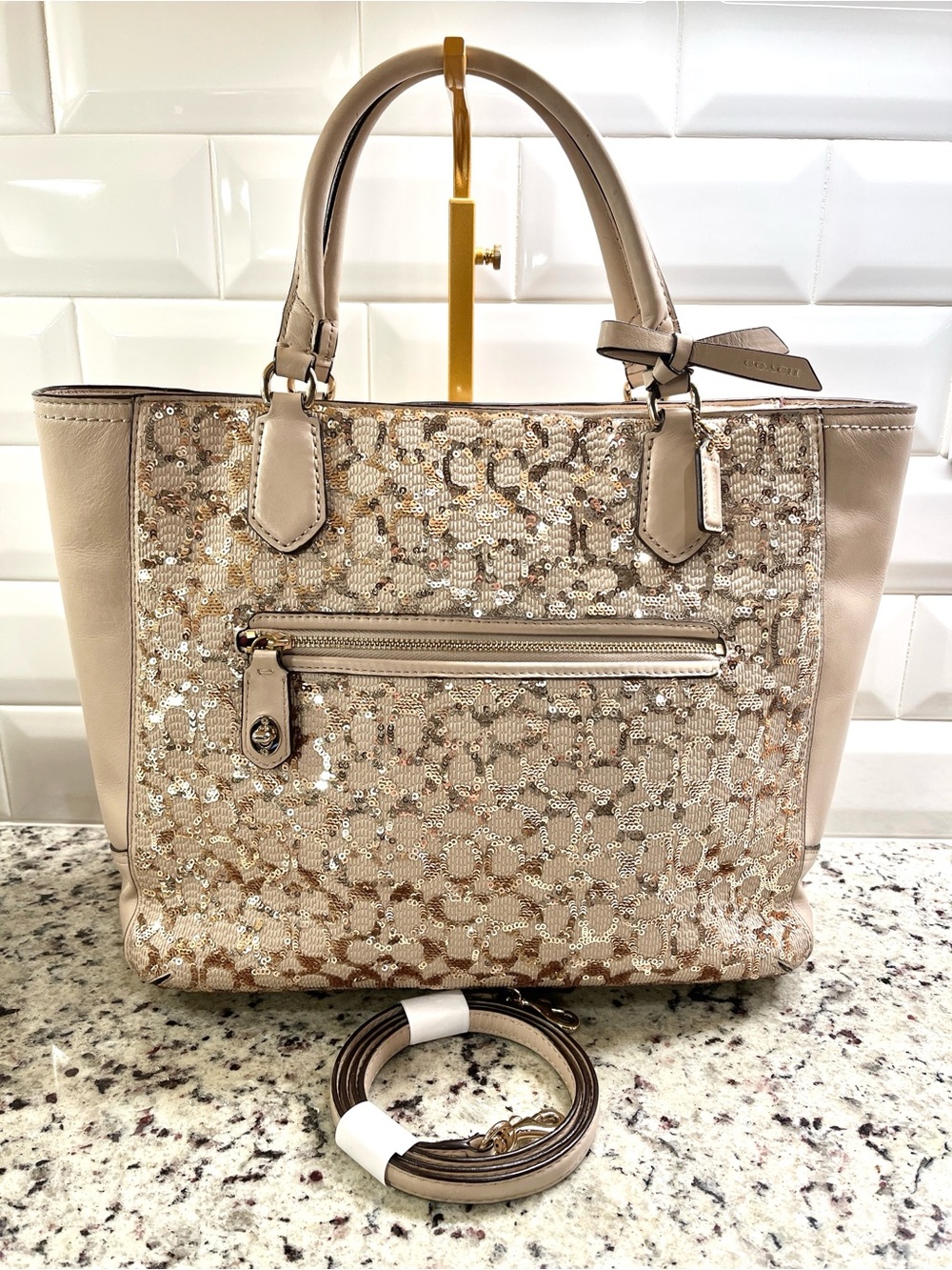 Coach Poppy Sequin Signature C Blaire Tote EUC